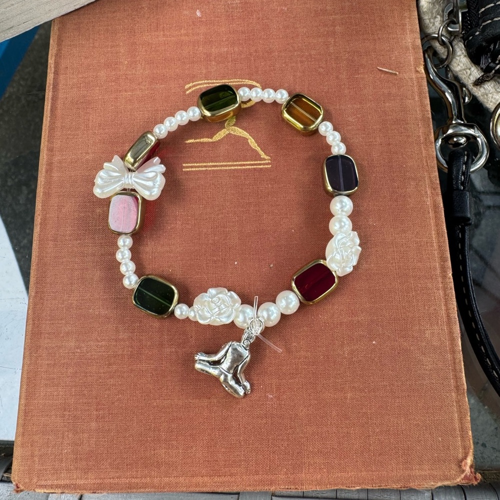 Elegant Multicolor Beaded Bracelet with Silver Charm